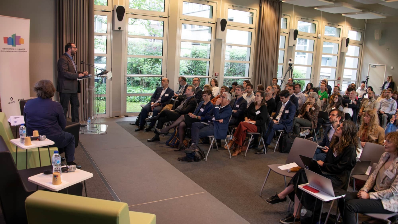Présentation des résultats de travaux lors de la journée de lancement de l'OQEI