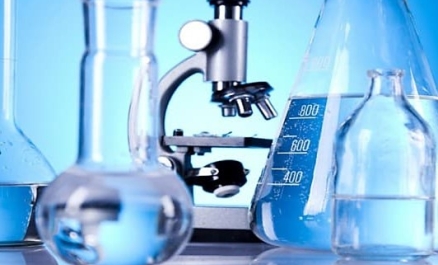 Des appareils de laboratoire pour analyser les polluants de l'air intérieur